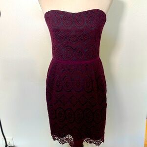 NWT Club Monaco strapless crochet dress